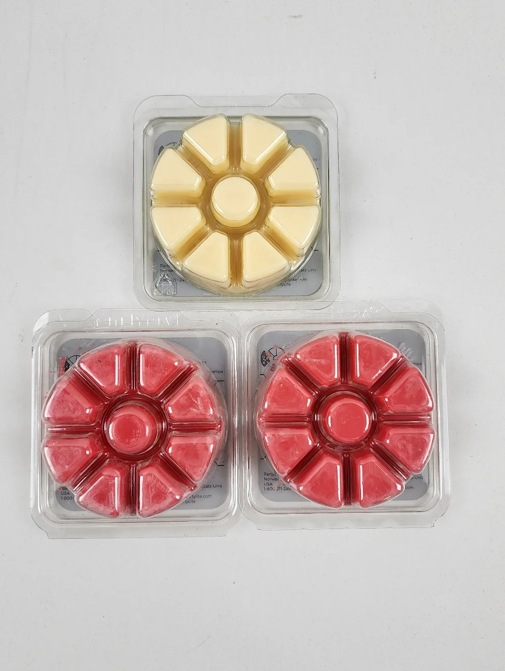 PartyLite Juicy Red Apple & Peppermint Snowflake Scent Melts (3) Pack Bundle - Picture 1 of 5